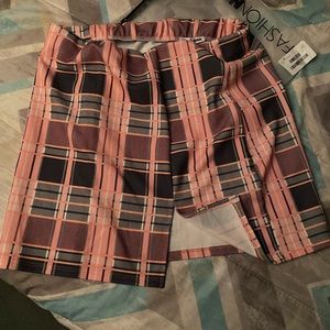 Fashion Nova mini/stretch